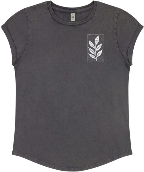 Damen Bio-T-Shirt „Der Zweig“ – nachhaltiges Fair-Fashion Shirt aus 100 % Bio-Baumwolle, handgezeichnetes Naturmotiv