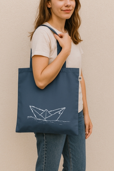 Stofftasche mit Papierboot – Bio-Baumwolle, Handbedruckt
